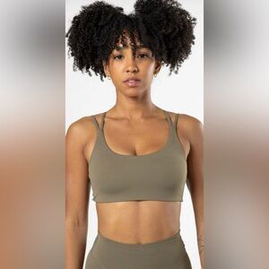 PARAGON Radiate Sports Bra in Everglades